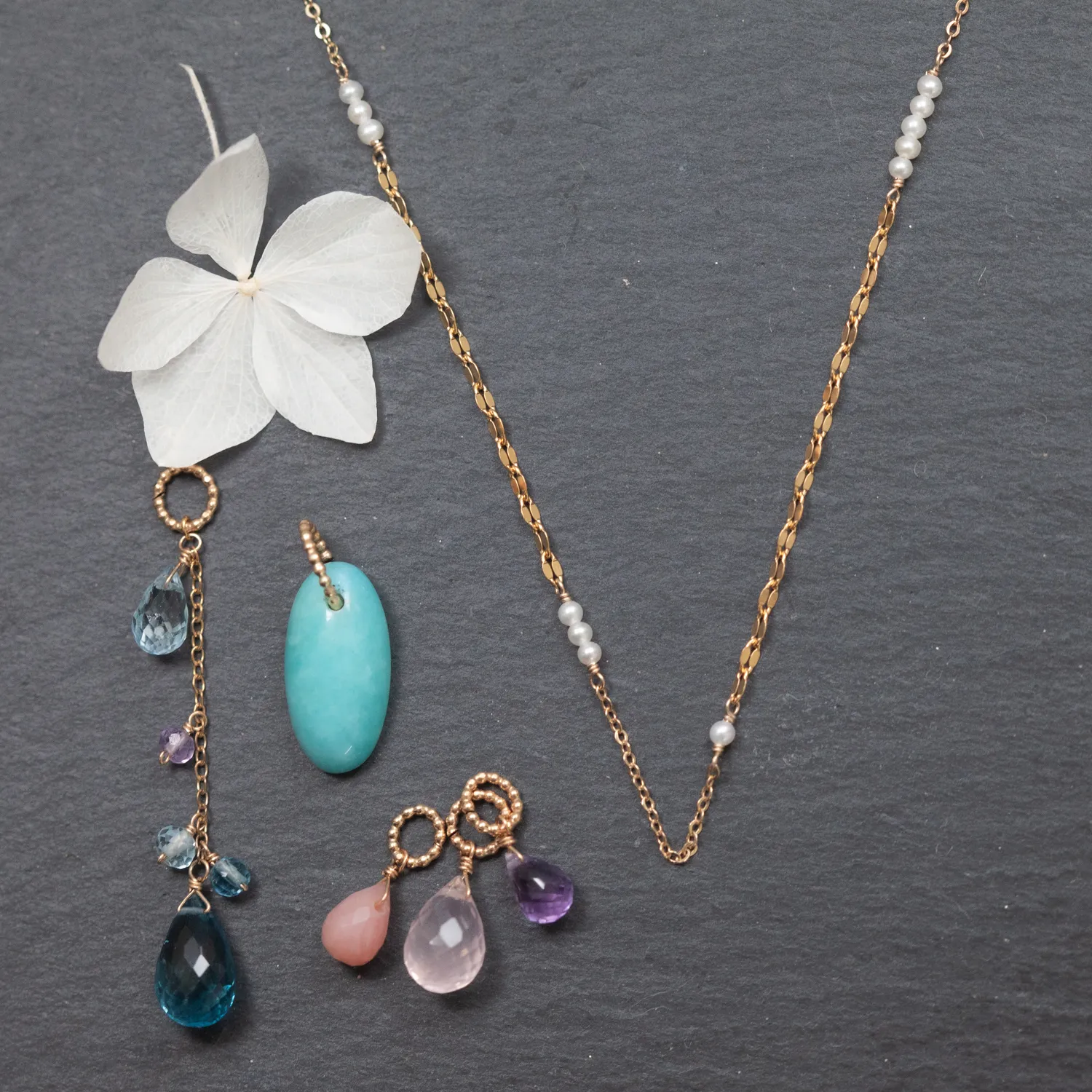 ミックスチェーンのネックレス