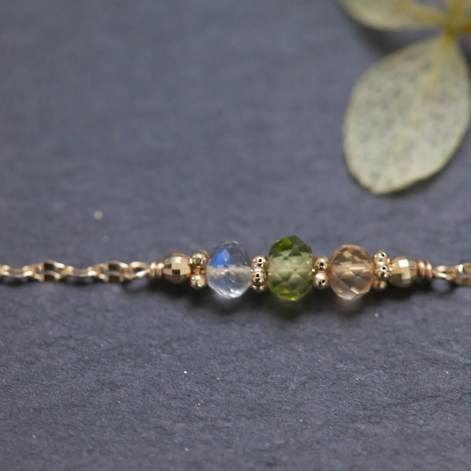 願いを込めたブレスレット