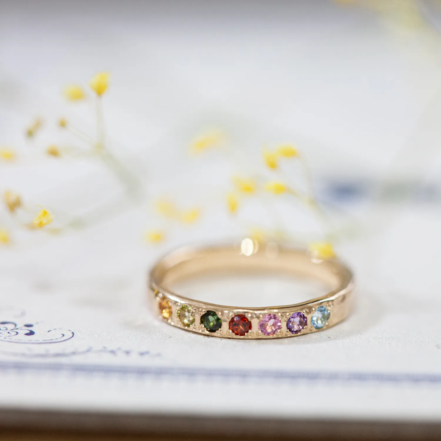 幸運を呼ぶお守り」アミュレットリング